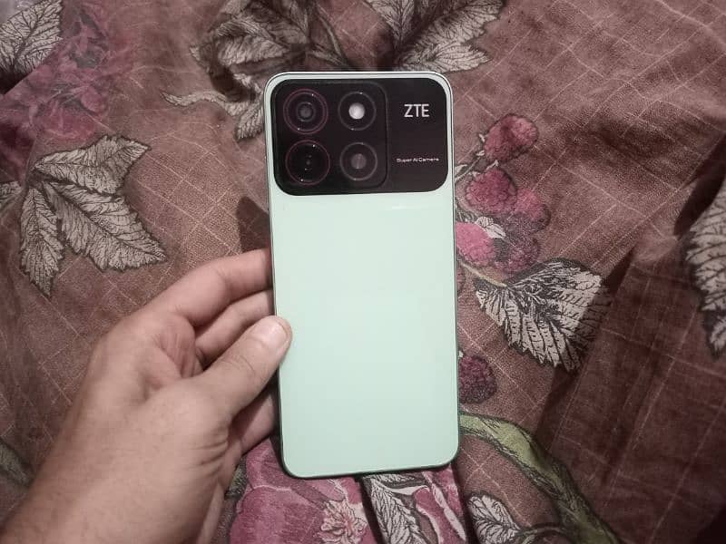 ZTE BLADE A34 2