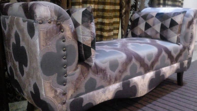 Very beautiful heavy comfortable Molty foam dewan03335138001 2