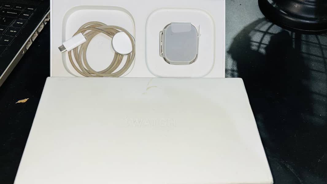 Apple Watch Ultra-1 0