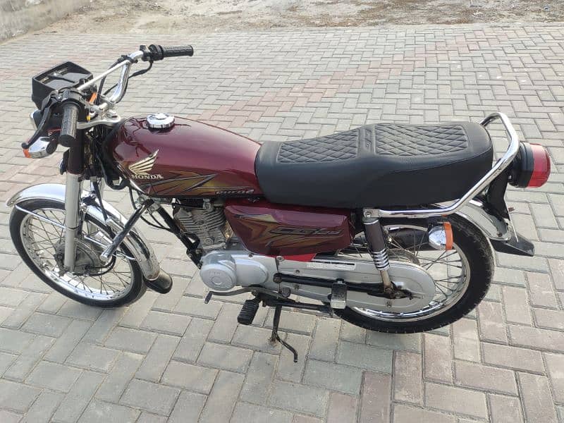 Honda cg125 9