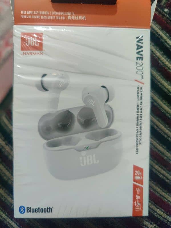 JBL WAVE 200 TWS True Wireless Earbuds | Best Quality Earbuds 8