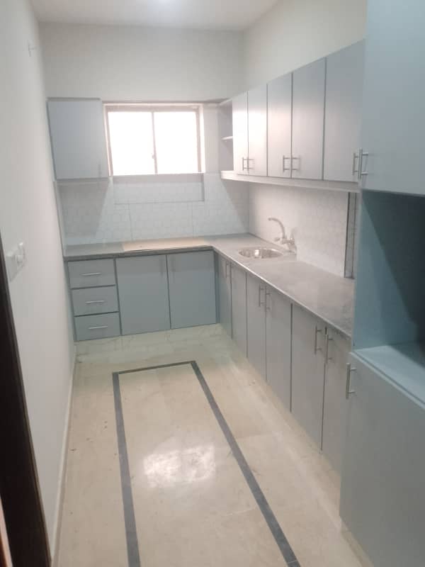 2 bed dd brand new portion Ava for rent 7