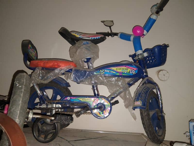 kids cycle with basket 2