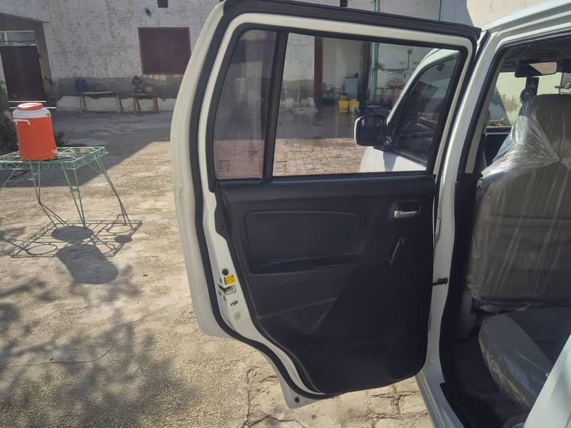 Suzuki Wagon R 2021 9