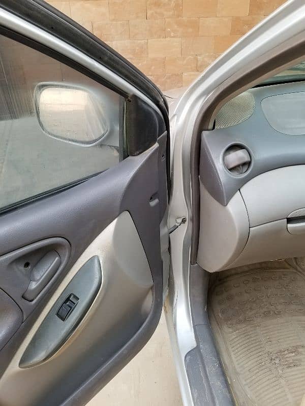 Toyota Platz 2000/2007 reg own engine 5