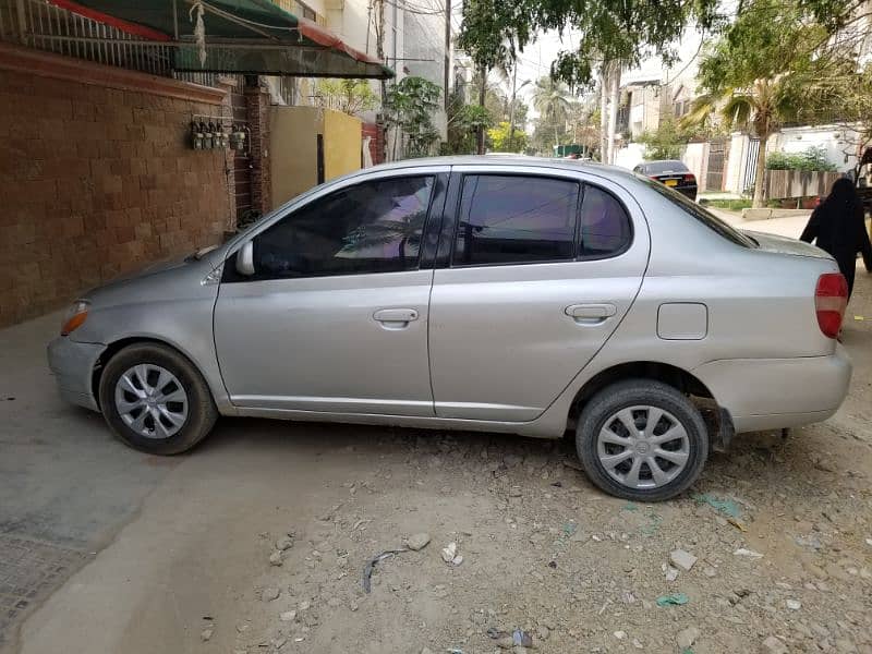 Toyota Platz 2000/2007 reg own engine 9