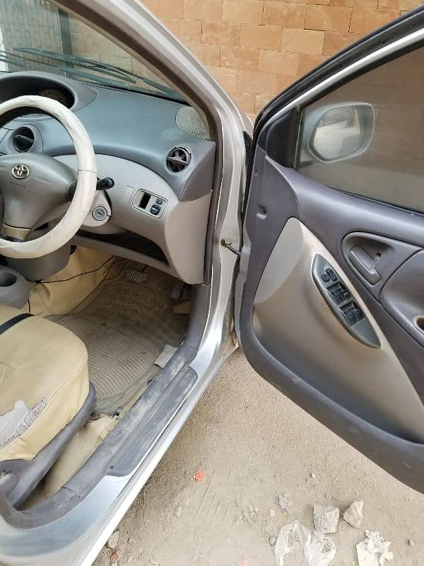 Toyota Platz 2000/2007 reg own engine 16