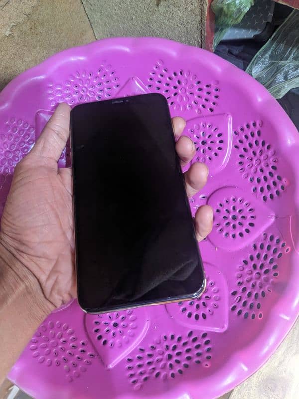 xs max iphone 256gb pta approve 1