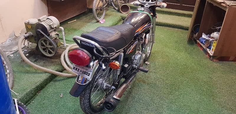 Honda cg125 karachi no model 2017 7