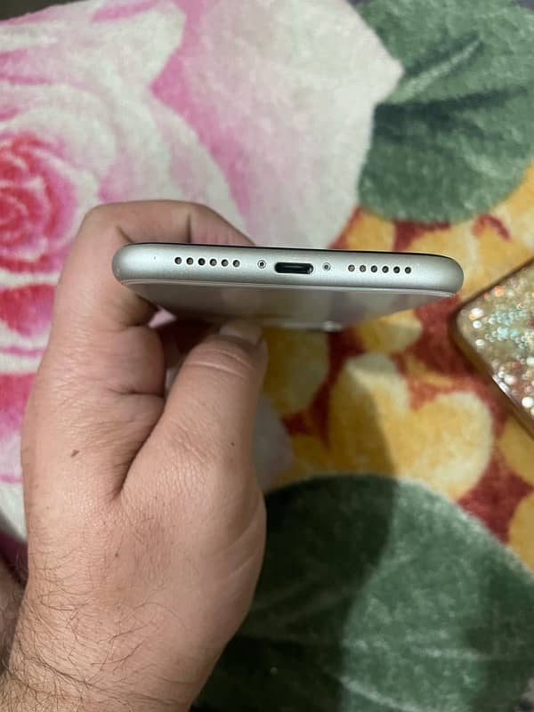 iPhone 11 non pta 1