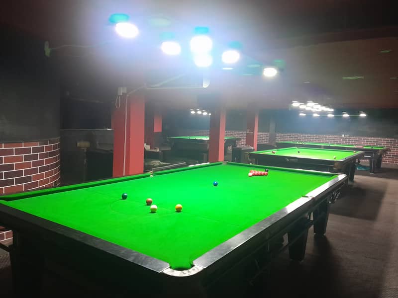 Snooker club 9