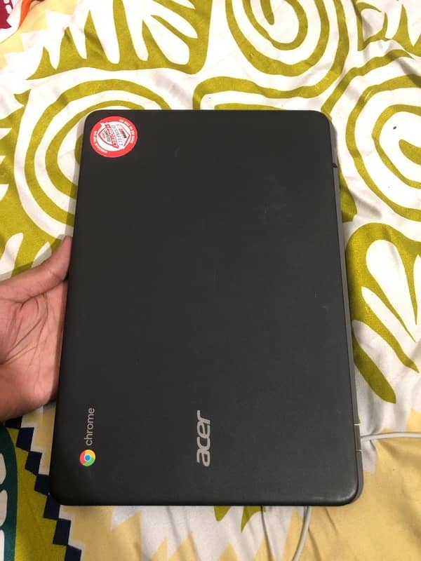 Acer Chromebook 4/32 touch screen Playstore supported 1