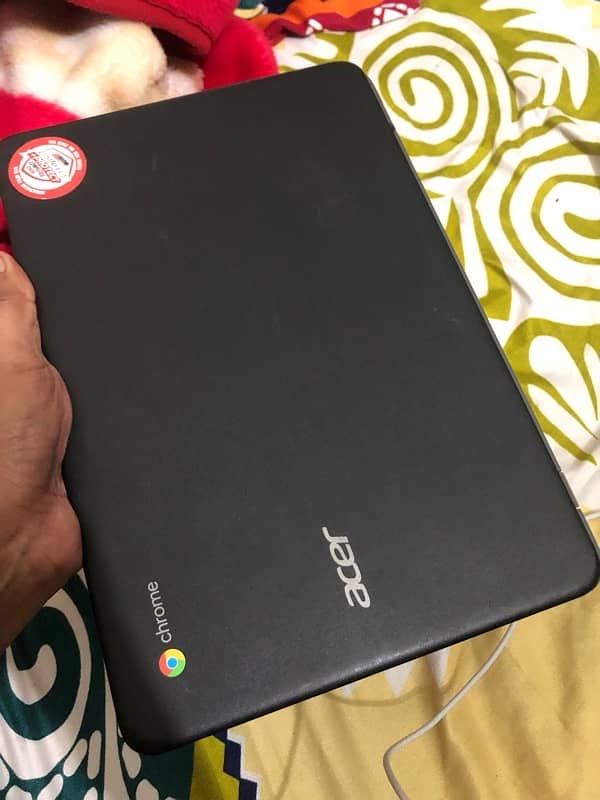 Acer Chromebook 4/32 touch screen Playstore supported 2