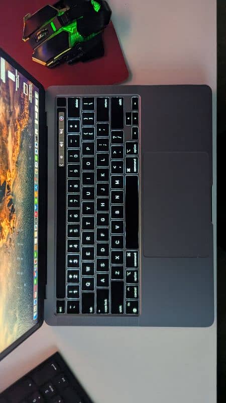 MacBook Pro M2 3