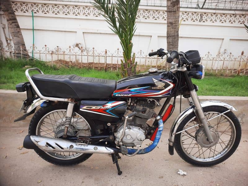 HONDA CG-125cc Model 2019 Month 09 Karachi Number. 2