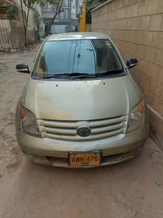 Toyota IST 2006