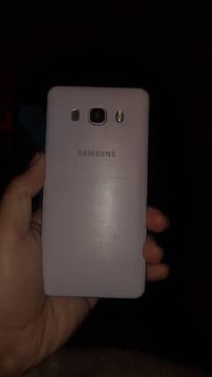 Samsung J5