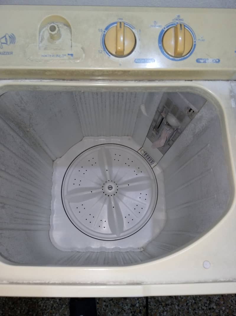 Haier washing machine HWM75-AS with spinner for sale in Rawalpindi 2