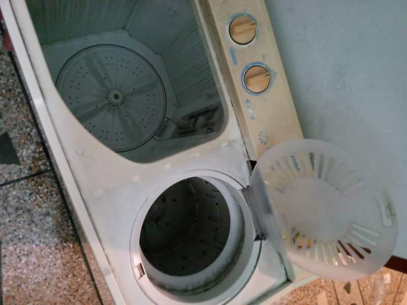 Haier washing machine HWM75-AS with spinner for sale in Rawalpindi 4