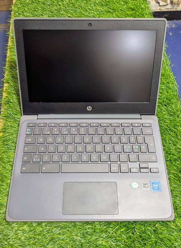 HP Chromebook 11 G8 EE Laptop 6