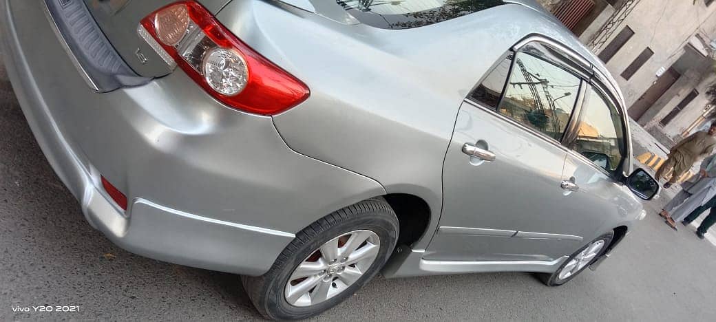 Toyota Corolla Altis 2010 13