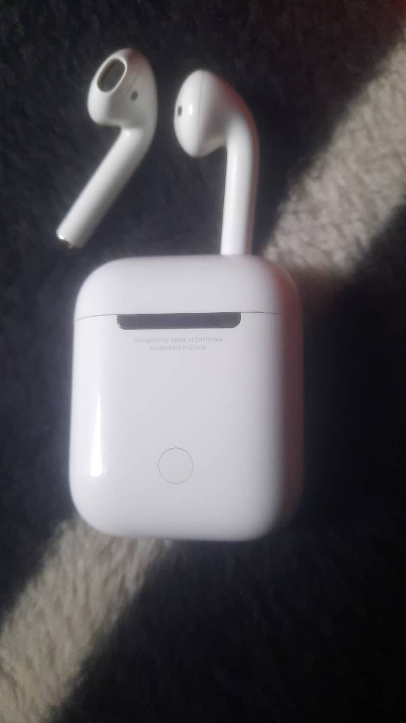 Apple airpods 2 sale 0