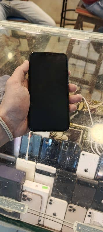 IPHONE 11 PRO NON PTA 256 GB 5