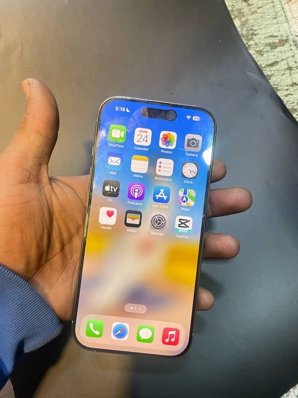 i phone 16 pro 6