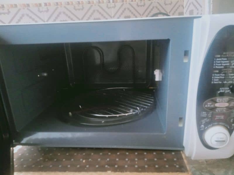 LG oven for sale 1