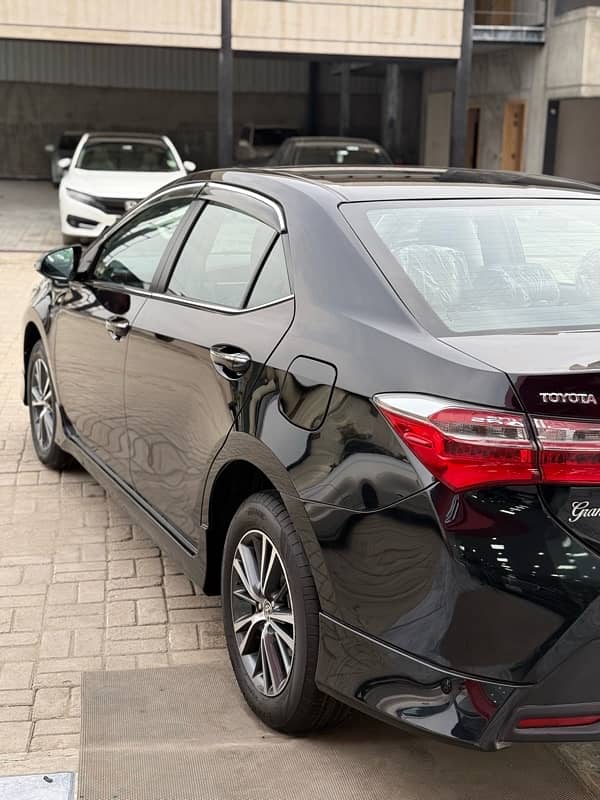 Toyota Altis Grande 2021 4