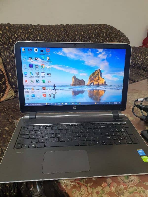 HP pavilion 15 0