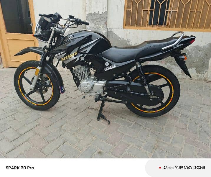 Yamaha ybr 125 G 2019 model full lush condition 0