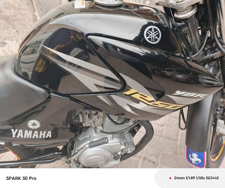 Yamaha ybr 125 G 2019 model full lush condition 7