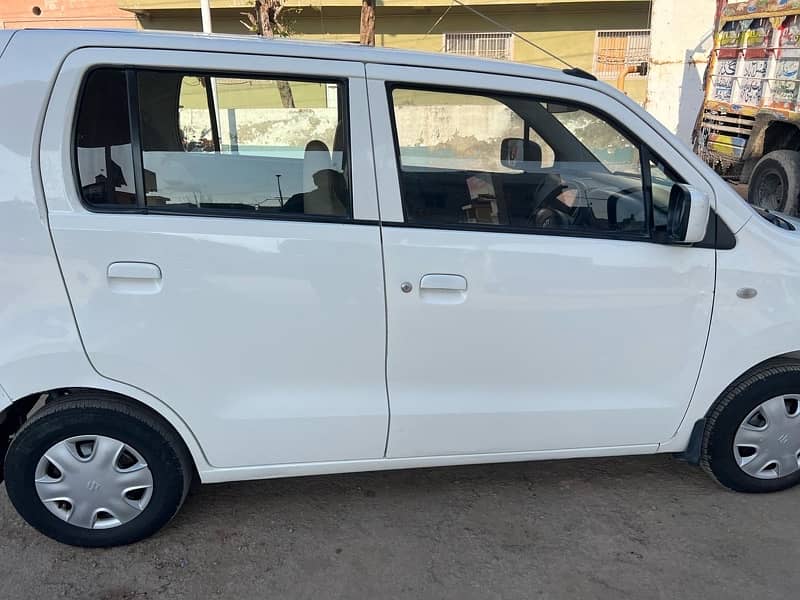 Suzuki Wagon R 2018 0