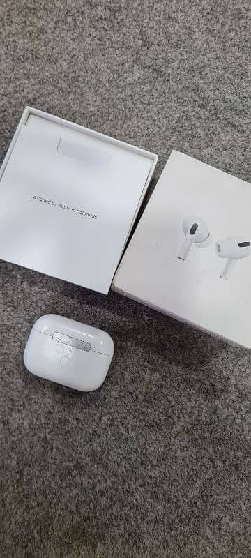 Apple Air Pods Pro 5