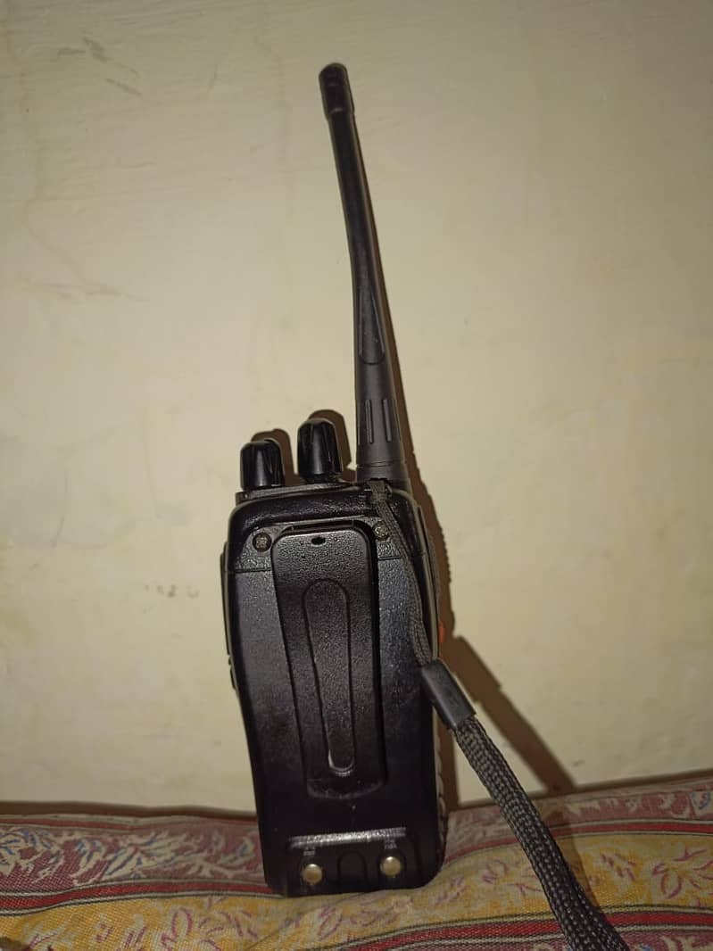 Walkie Talkie Baofeng BF-888s 6