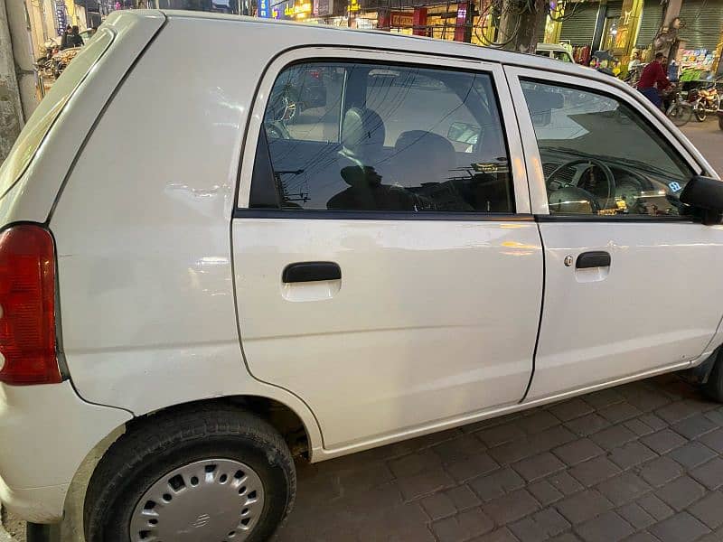 Suzuki Alto 2011 3