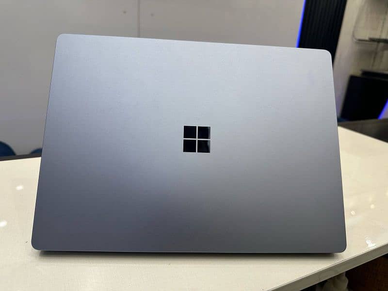 Microsoft Surface Laptop 4 || i5 11th generation || Touch screen || 0