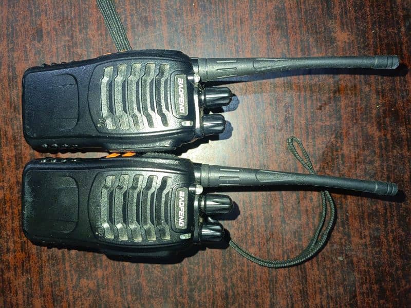 Walkie Talkie Baofeng BF-888s 7