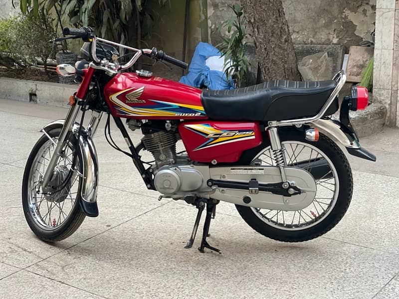 Honda CG-125 2019 Model (Brand New Condition) 4