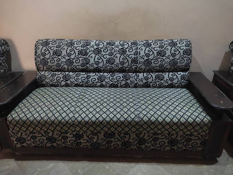 5 seater Sofa 7