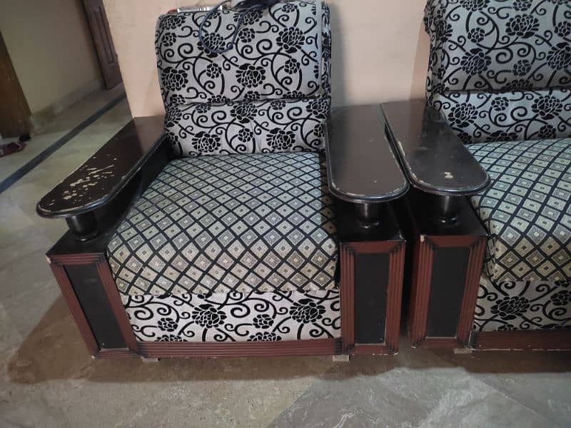 5 seater Sofa 13