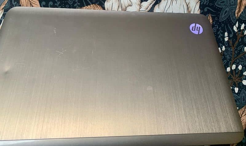 Hp laptop Core i7 2nd Generation 4gb Ram 450 hdd 5