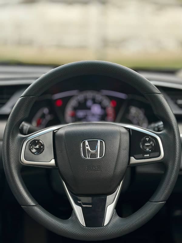 Honda Civic Oriel 2020 9