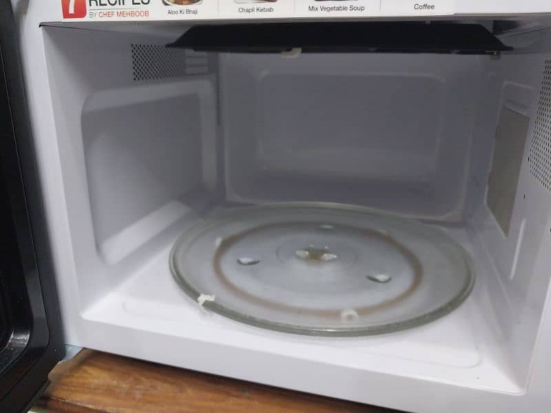 Dawlance Microwave oven 1