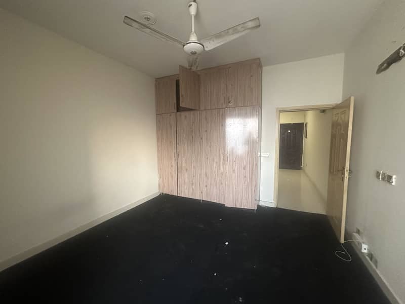 792 sq ft 1 bed apartment Defence Executive Apartments DHA 2 Islamabad for rent 12