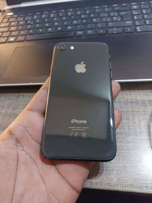 I phone 8/non pta/64 gb/condition 10/9/battery health 85 5