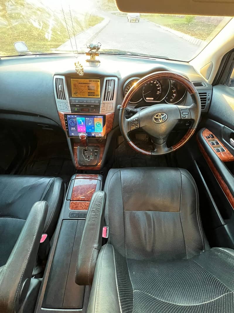 Toyota Harrier 2004 9