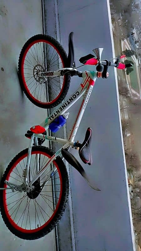 Continental Mountain bike XT852 in Excellent Condition 0