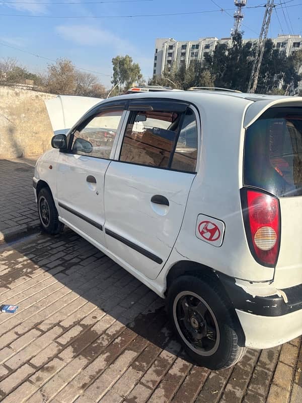 Hyundai Santro 2004 3